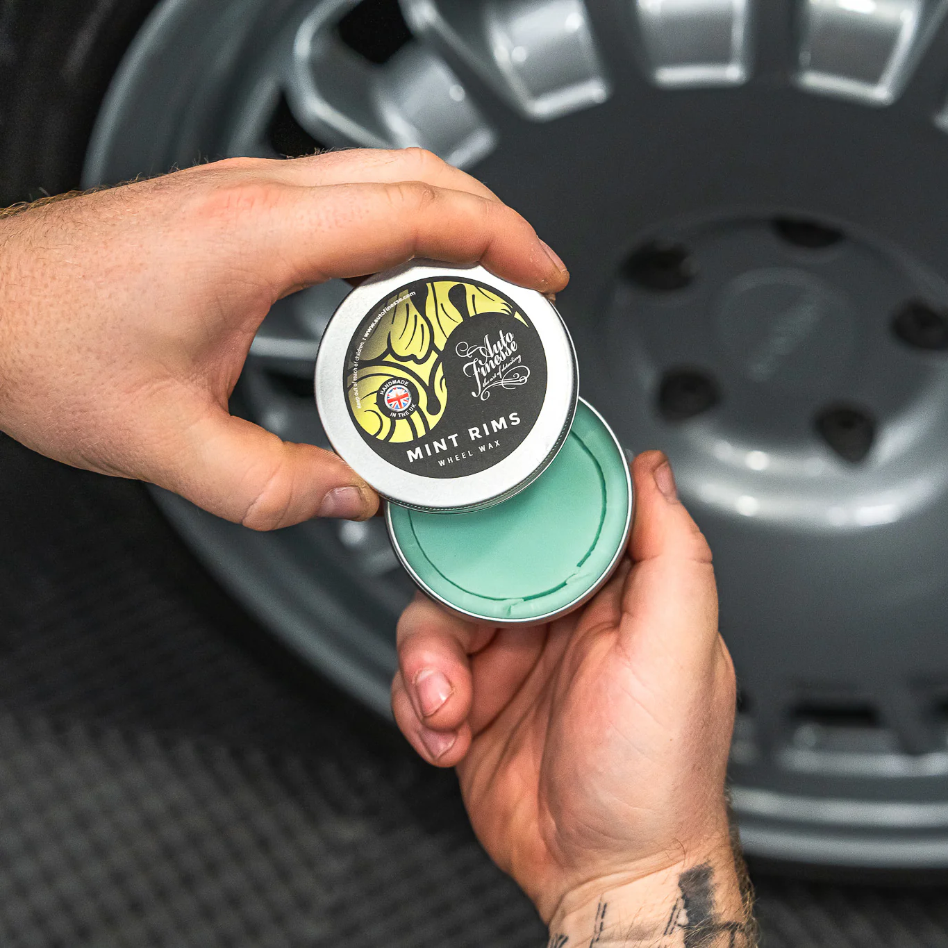 Deep Cleaning Wheel Kit - Image 6