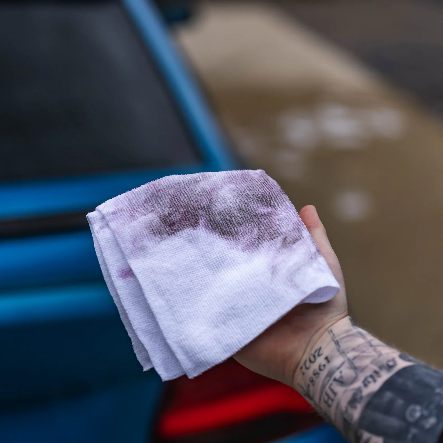 Disposable Microfibre Cloth Box - Image 5
